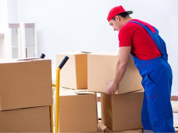 Who can benefit from house clearance services?